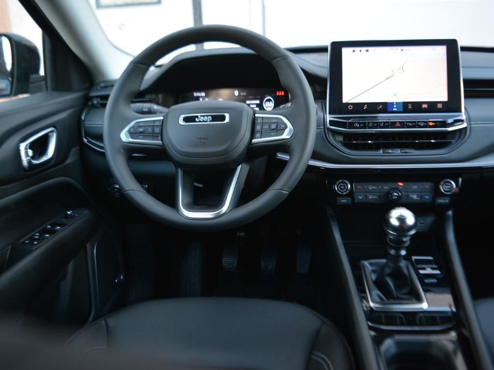 9 - Jeep Compass 1.6 multijet ii 130cv s 2wd