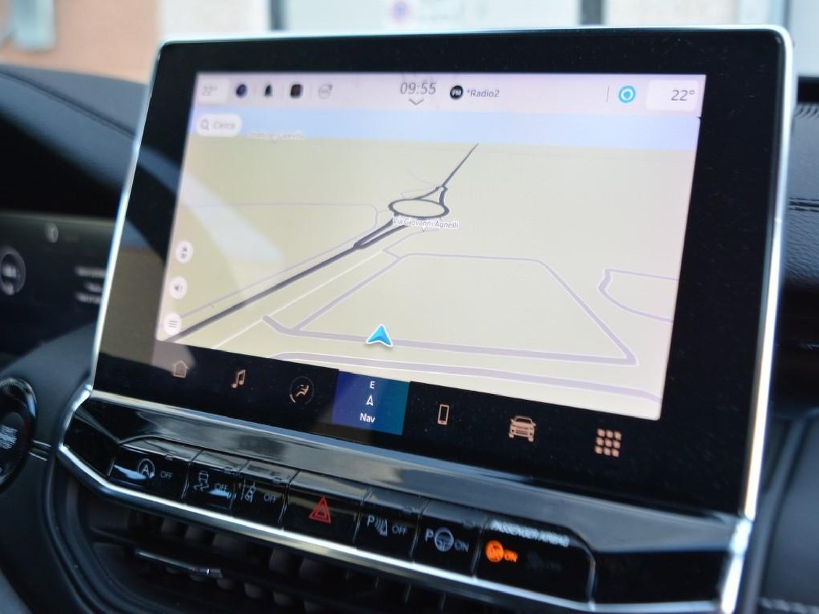 10 - Jeep Compass 1.6 multijet ii 130cv s 2wd