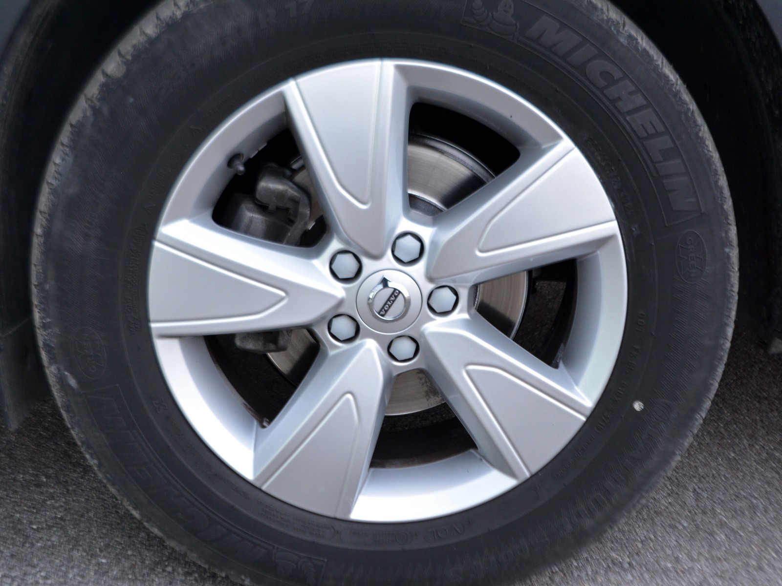 15 - Volvo XC40 1.5 t3 geartronic my20