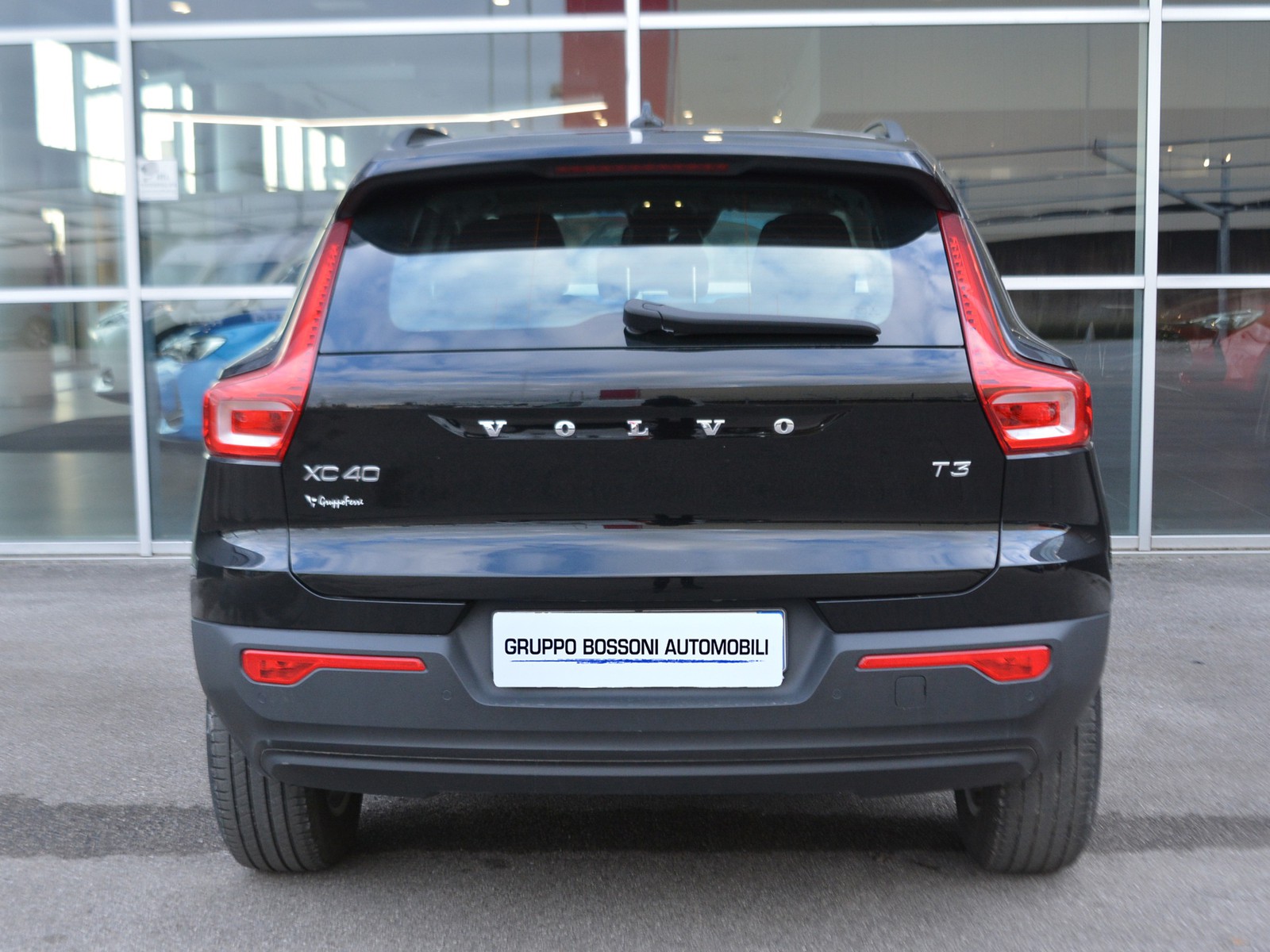 4 - Volvo XC40 1.5 t3 geartronic my20