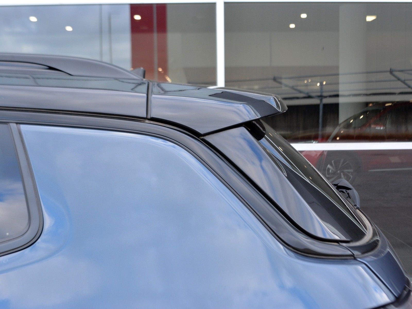 23 - Jeep Compass 1.5 turbo t4 mhev 130cv summit 2wd