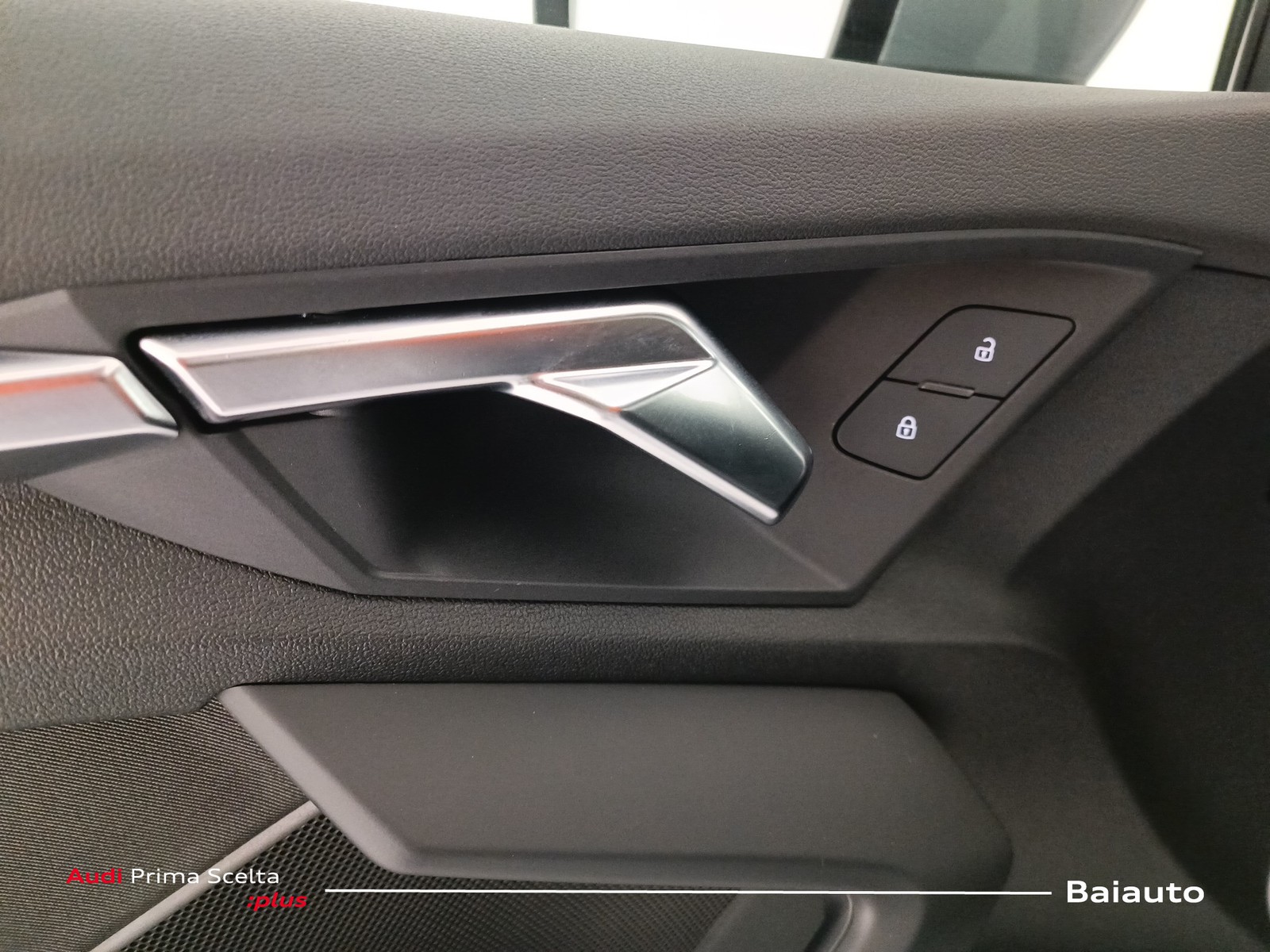 21 - Audi A3 sportback 30 2.0 tdi business advanced s tronic