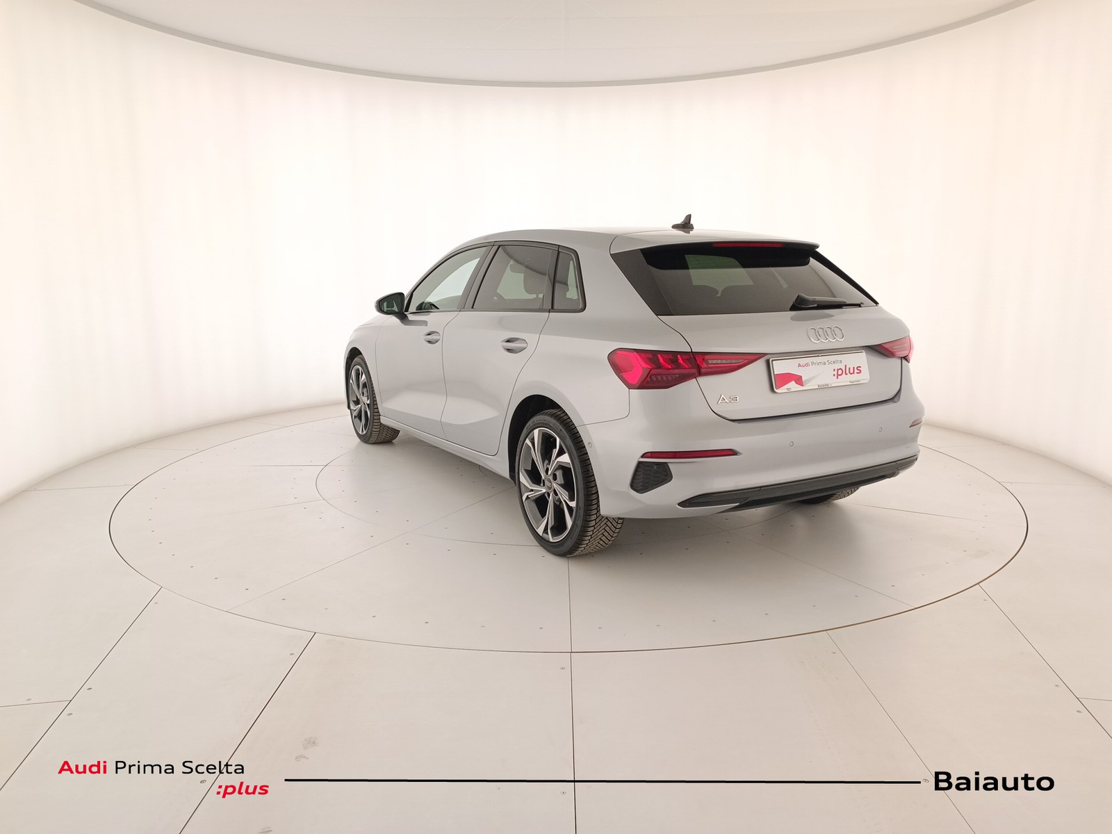 4 - Audi A3 sportback 30 2.0 tdi business advanced s tronic