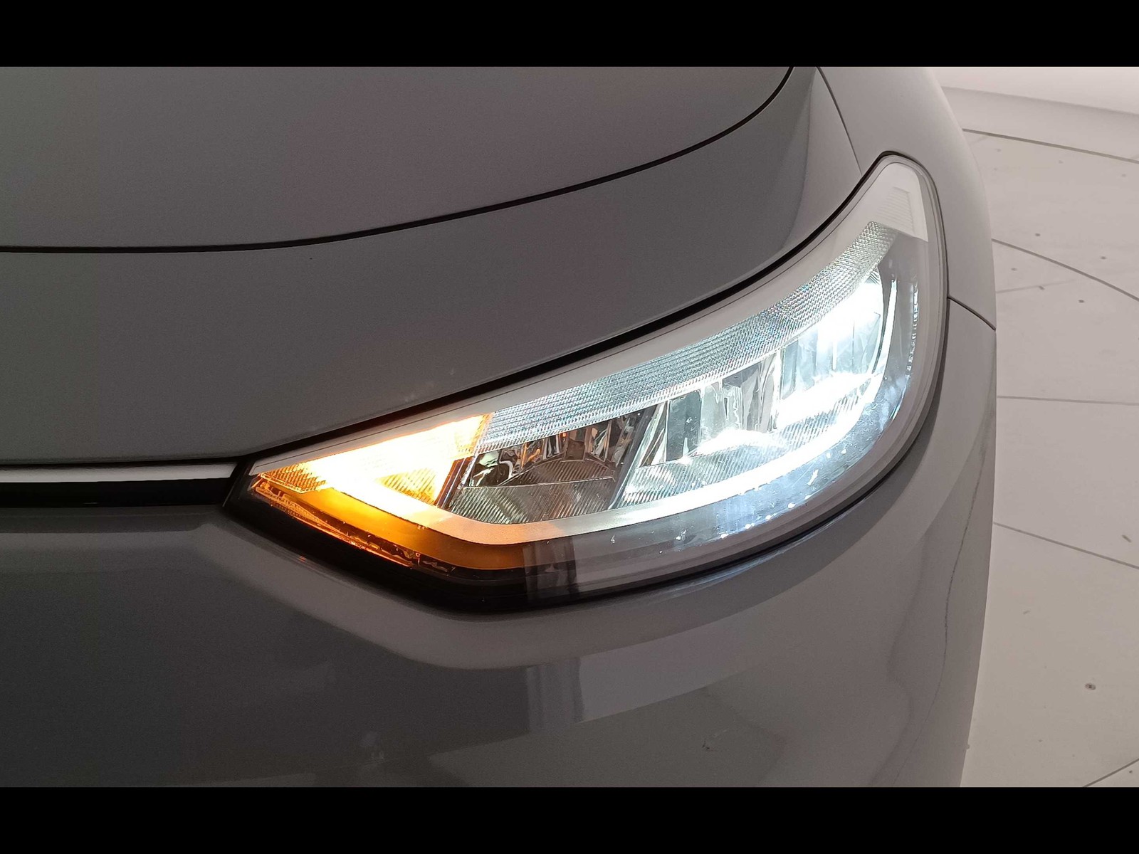 38 - Volkswagen ID.3 58 kwh pro performance