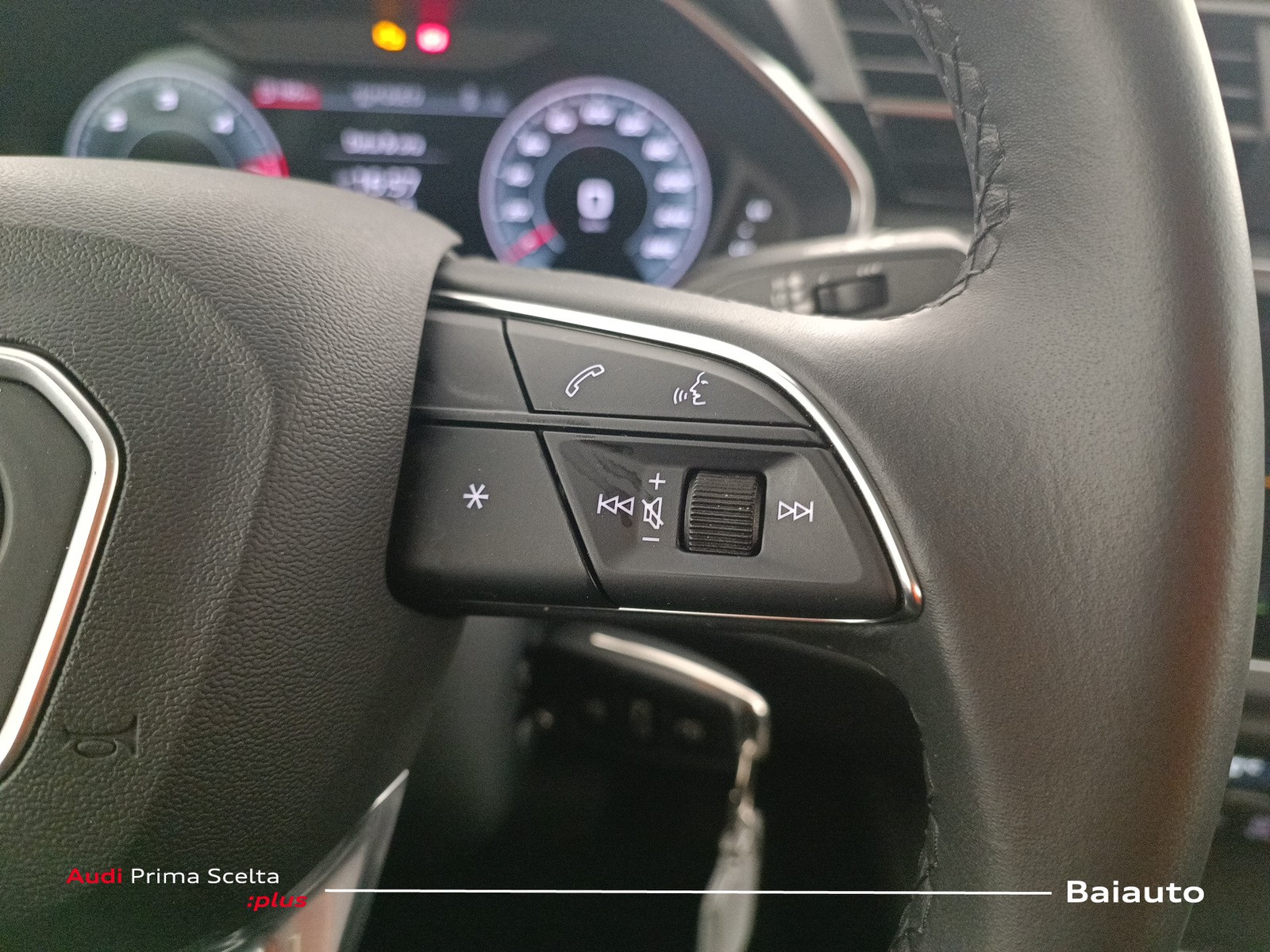 17 - Audi Q3 35 2.0 tdi business advanced s tronic