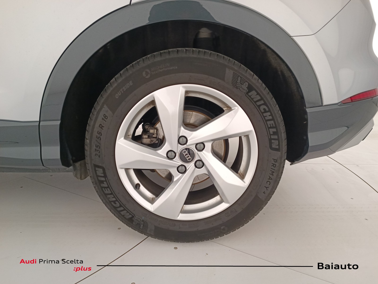 28 - Audi Q3 35 2.0 tdi business advanced s tronic