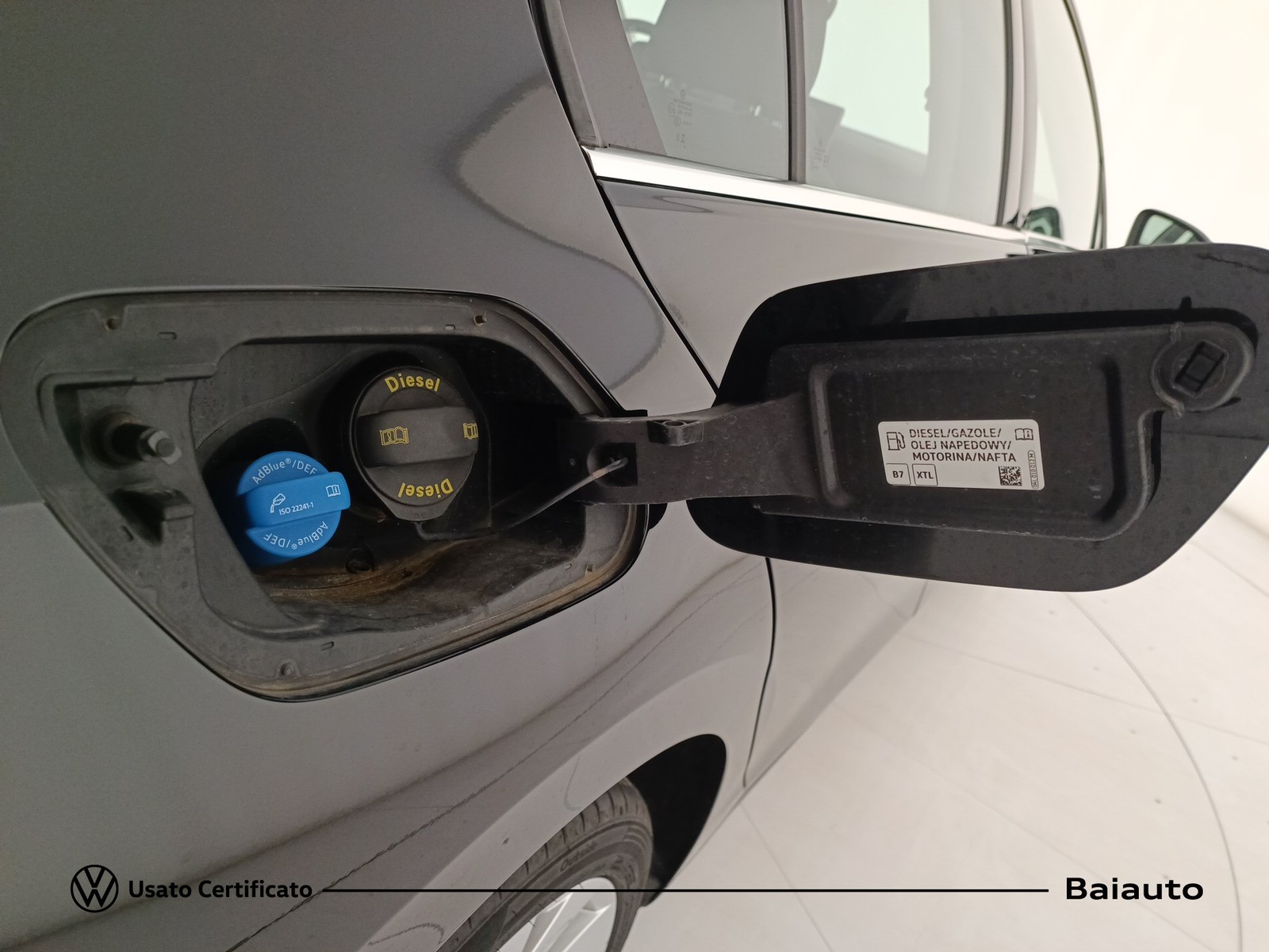 34 - Volkswagen Golf 2.0 tdi scr 115cv life