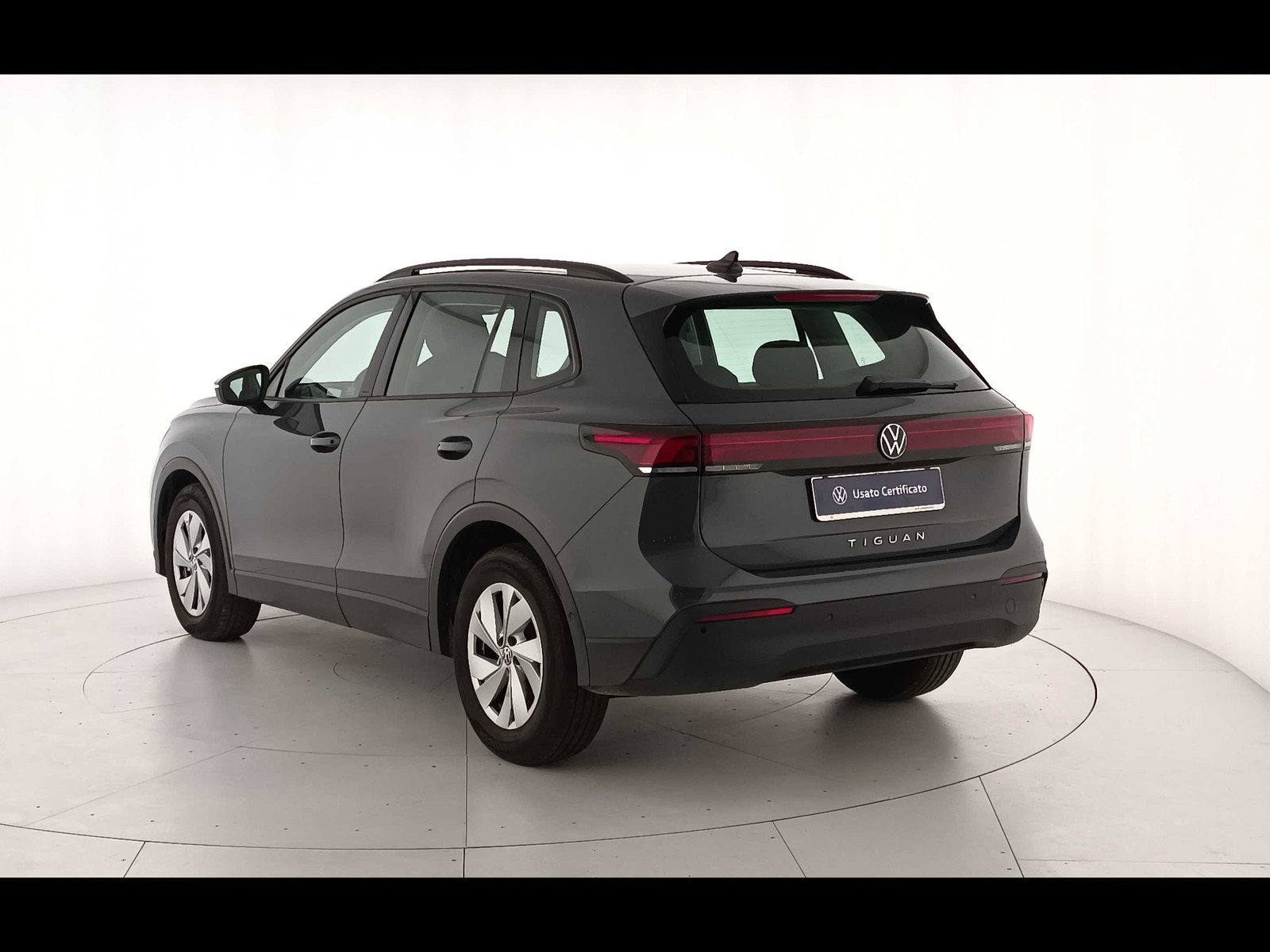 2 - Volkswagen Tiguan 2.0 tdi scr 150cv life dsg