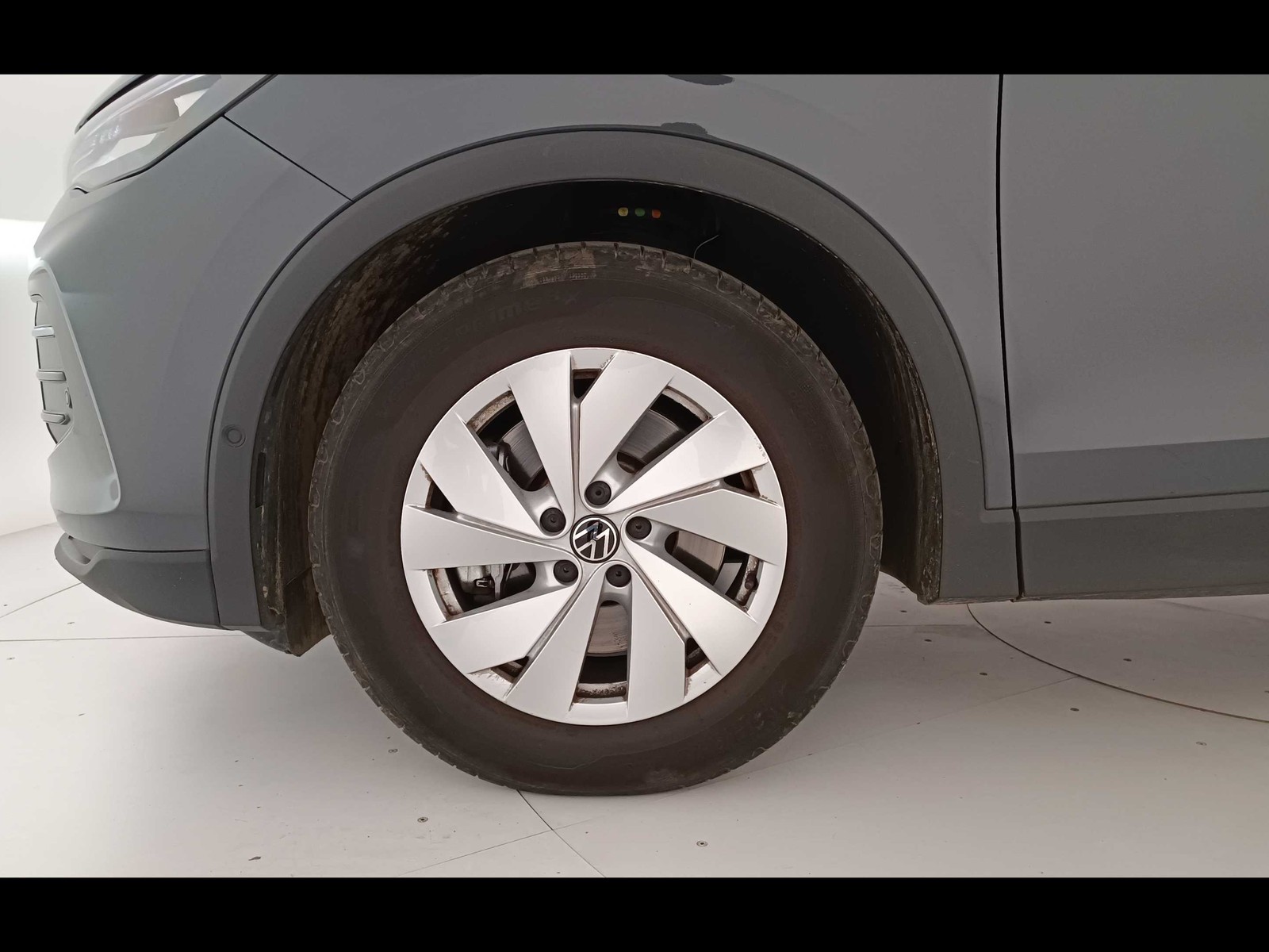 11 - Volkswagen Tiguan 2.0 tdi scr 150cv life dsg