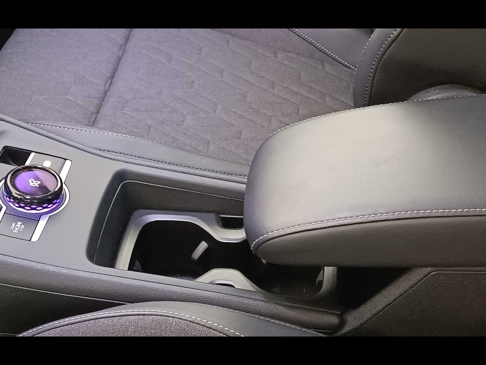 28 - Volkswagen Tiguan 2.0 tdi scr 150cv life dsg