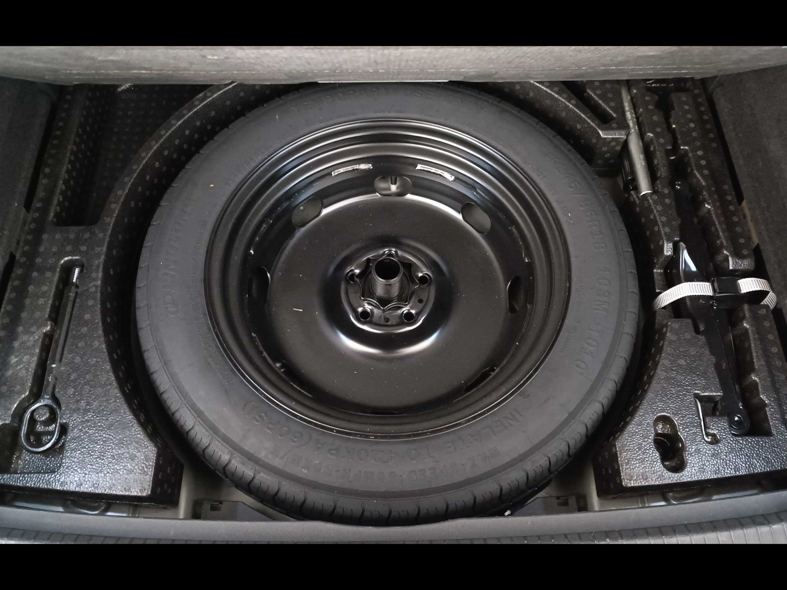 35 - Volkswagen Tiguan 2.0 tdi scr 150cv life dsg