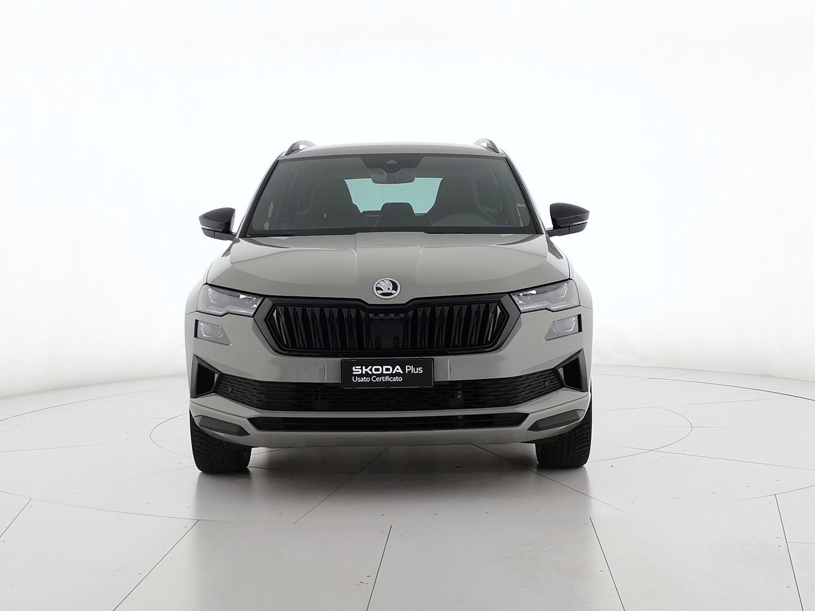 2 - Skoda Karoq 1.5 tsi act sportline dsg