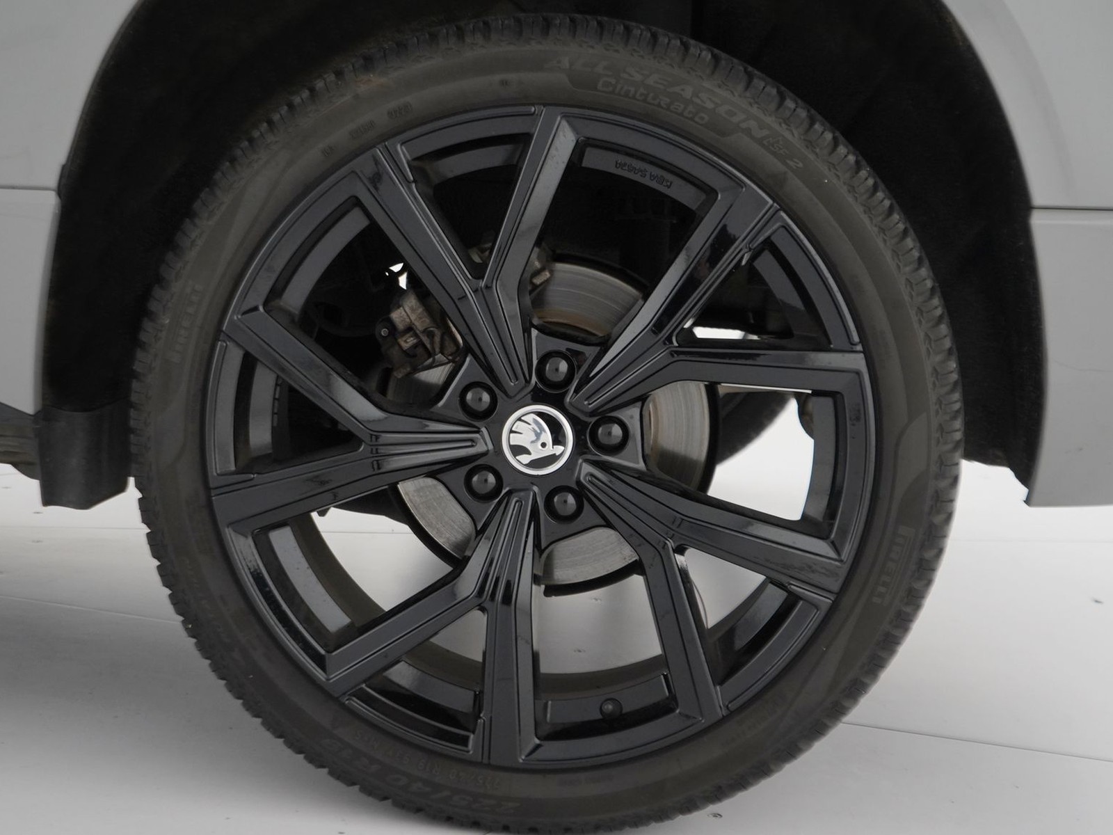 12 - Skoda Karoq 1.5 tsi act sportline dsg