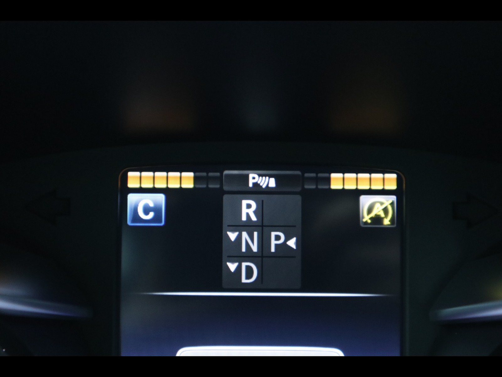 11 - Mercedes Classe C berlina 200 sport 7g-tronic plus