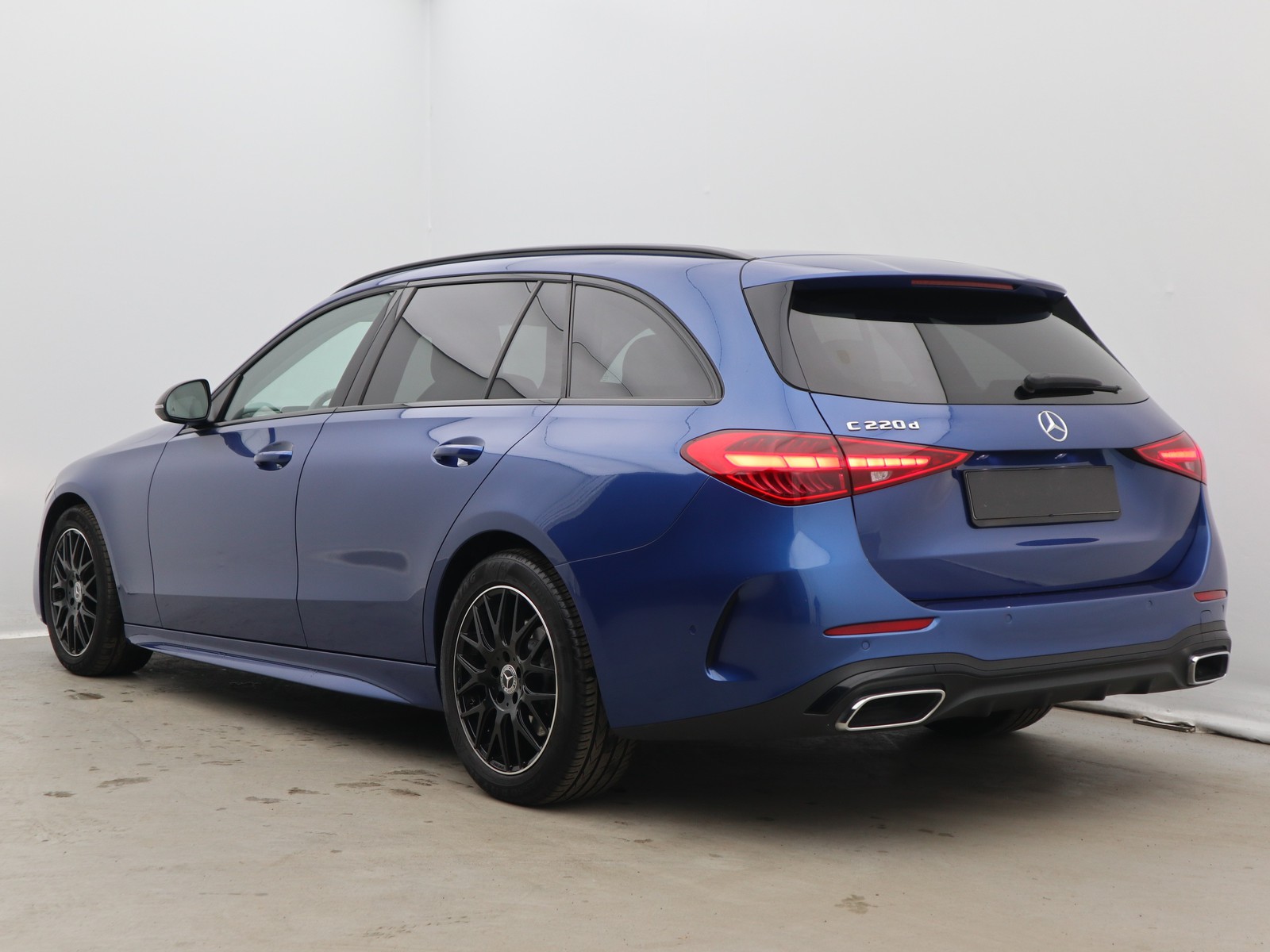 5 - Mercedes Classe C station wagon 220 d mild hybrid premium 9g-tronic