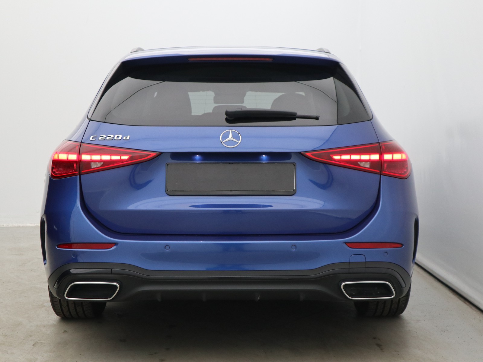 6 - Mercedes Classe C station wagon 220 d mild hybrid premium 9g-tronic