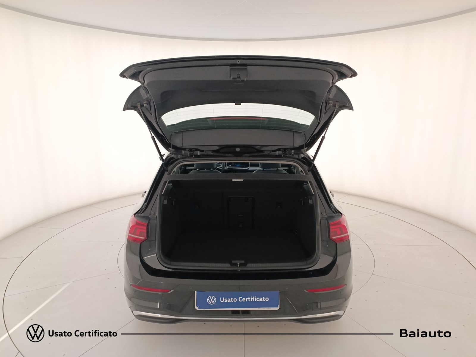 32 - Volkswagen Golf 2.0 tdi scr 150cv style dsg