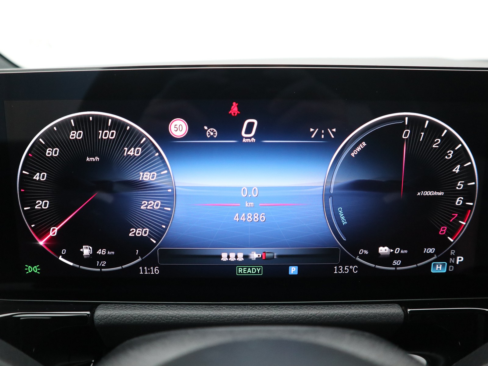 9 - Mercedes GLA 250 e plug-in-hybrid amg line advanced plus 8g-dct