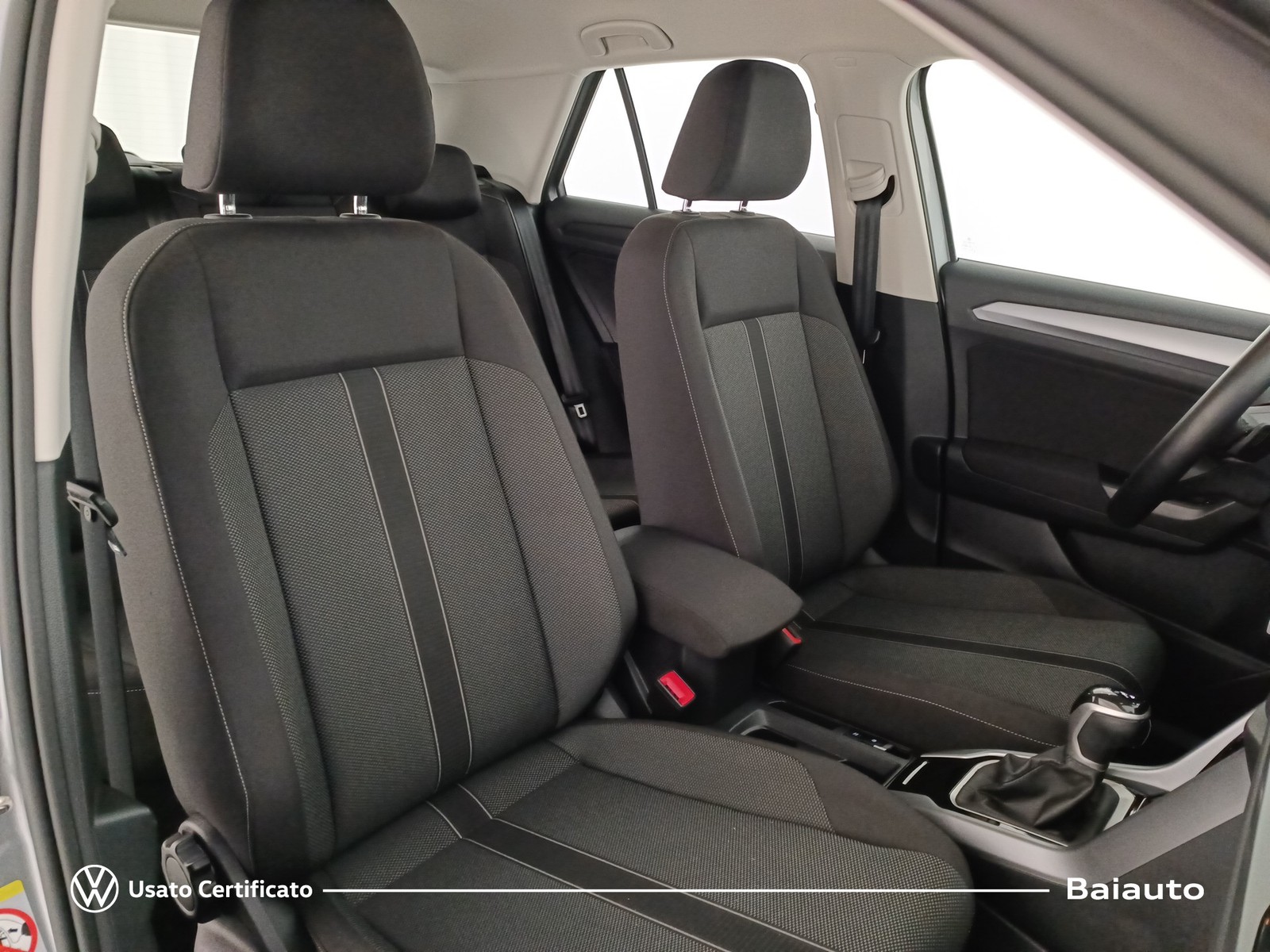 20 - Volkswagen T-Roc 2.0 tdi scr 150cv life dsg