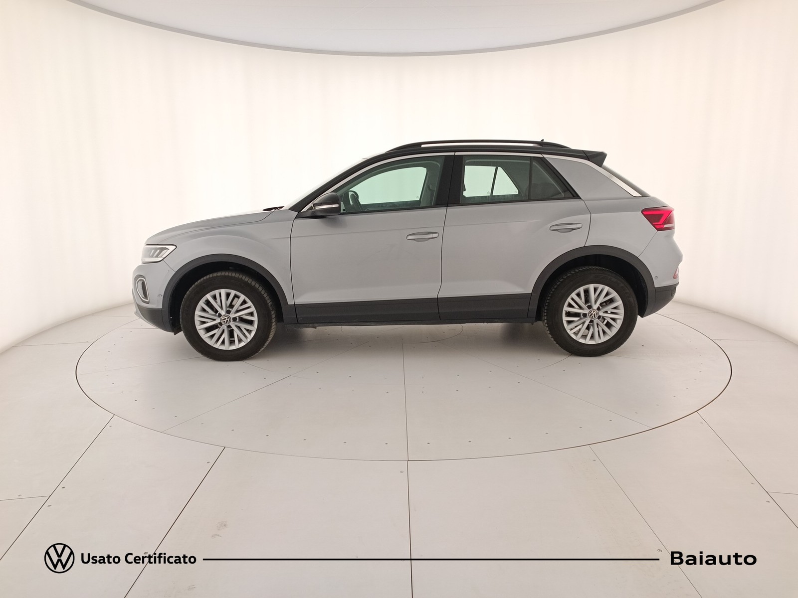 3 - Volkswagen T-Roc 2.0 tdi scr 150cv life dsg