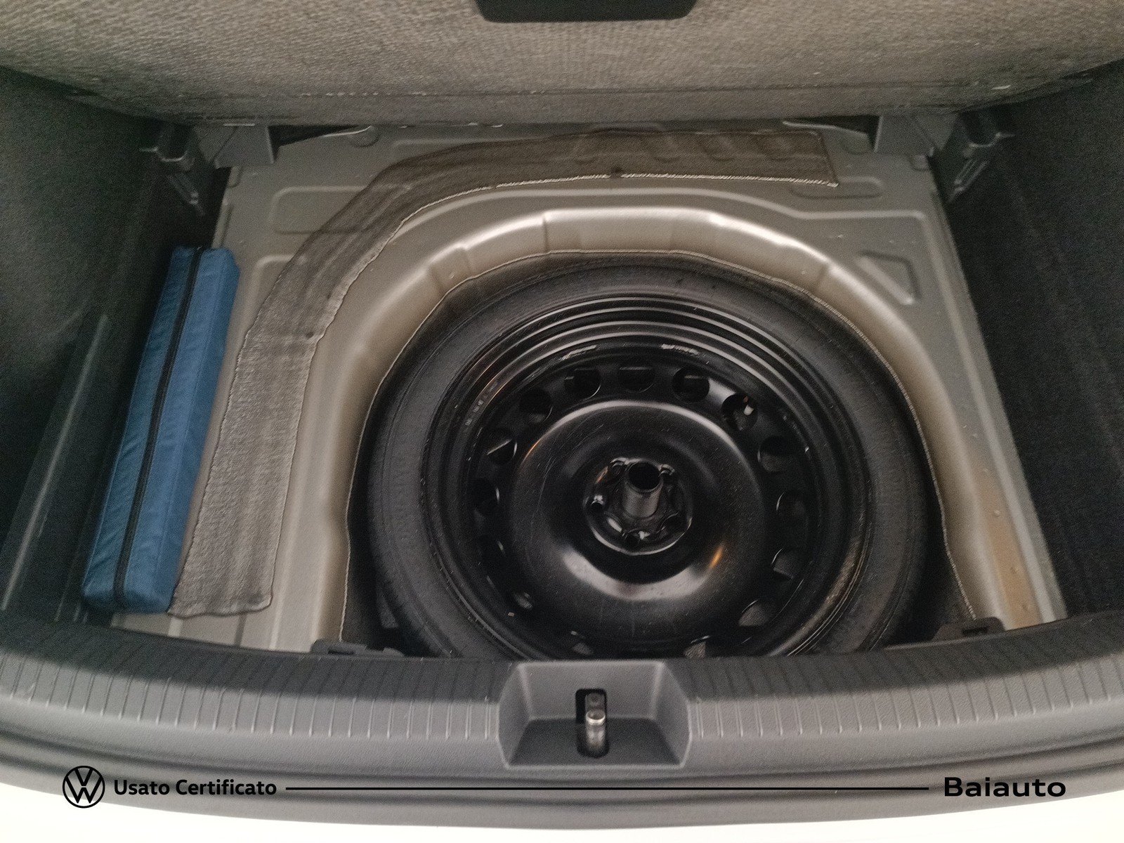 27 - Volkswagen Taigo 1.0 tsi 115cv life