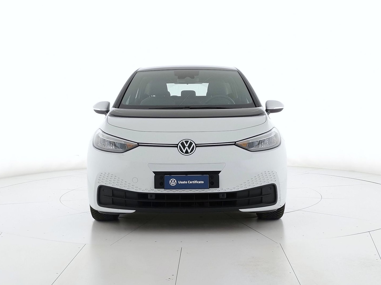 2 - Volkswagen ID.3 58 kwh pro performance active