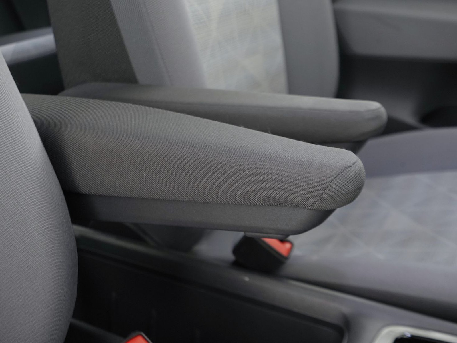 18 - Volkswagen ID.3 58 kwh pro performance active