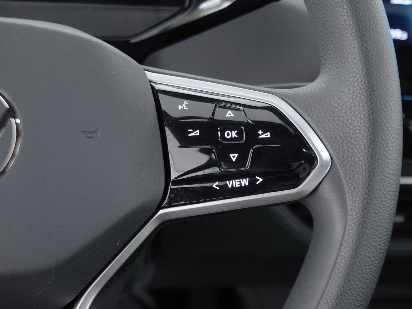 26 - Volkswagen ID.3 58 kwh pro performance active