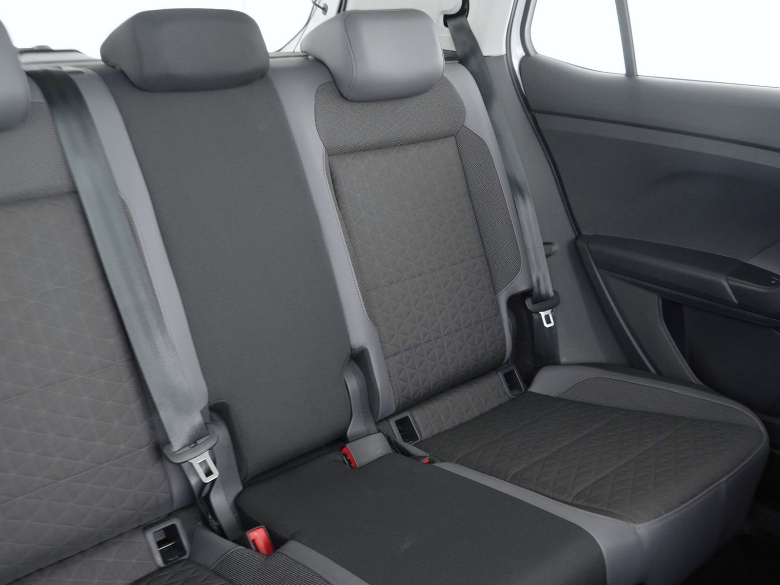 21 - Volkswagen T-Cross 1.0 tsi 110cv advanced dsg