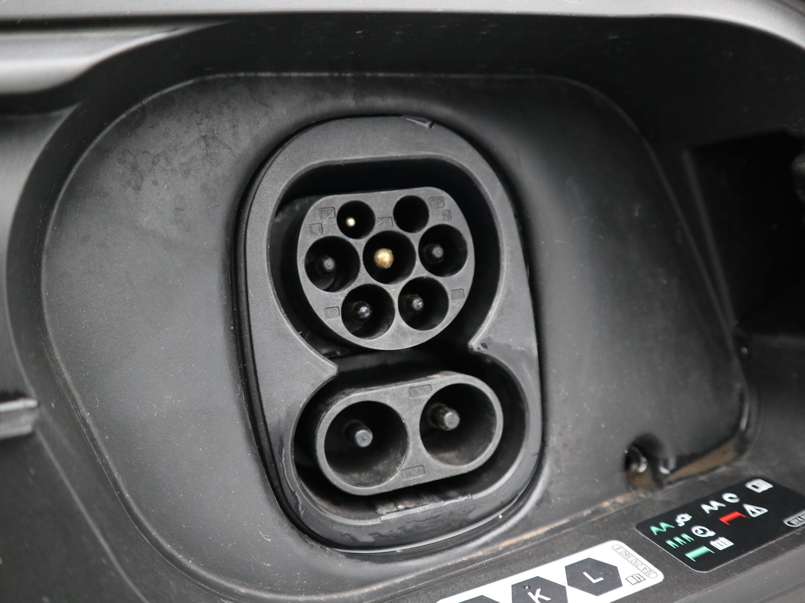 22 - Audi Q4 e-tron sportback e-tron 40 s line edition