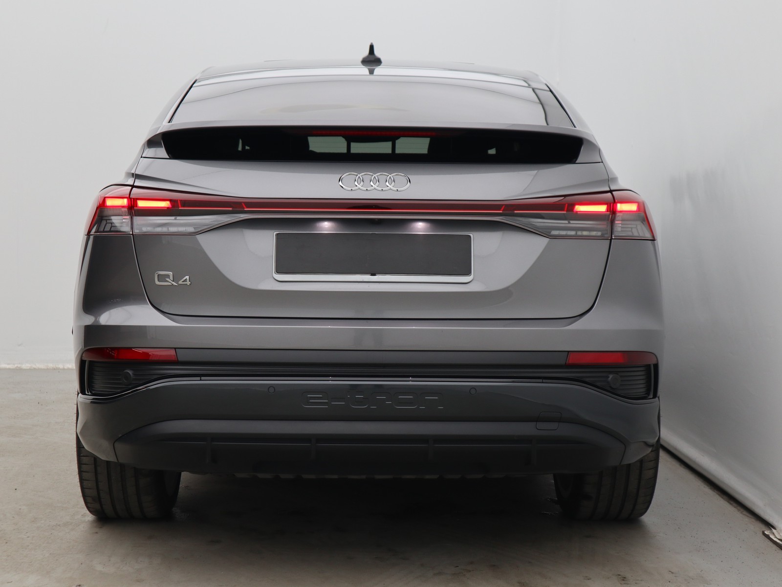 6 - Audi Q4 e-tron sportback e-tron 40 s line edition