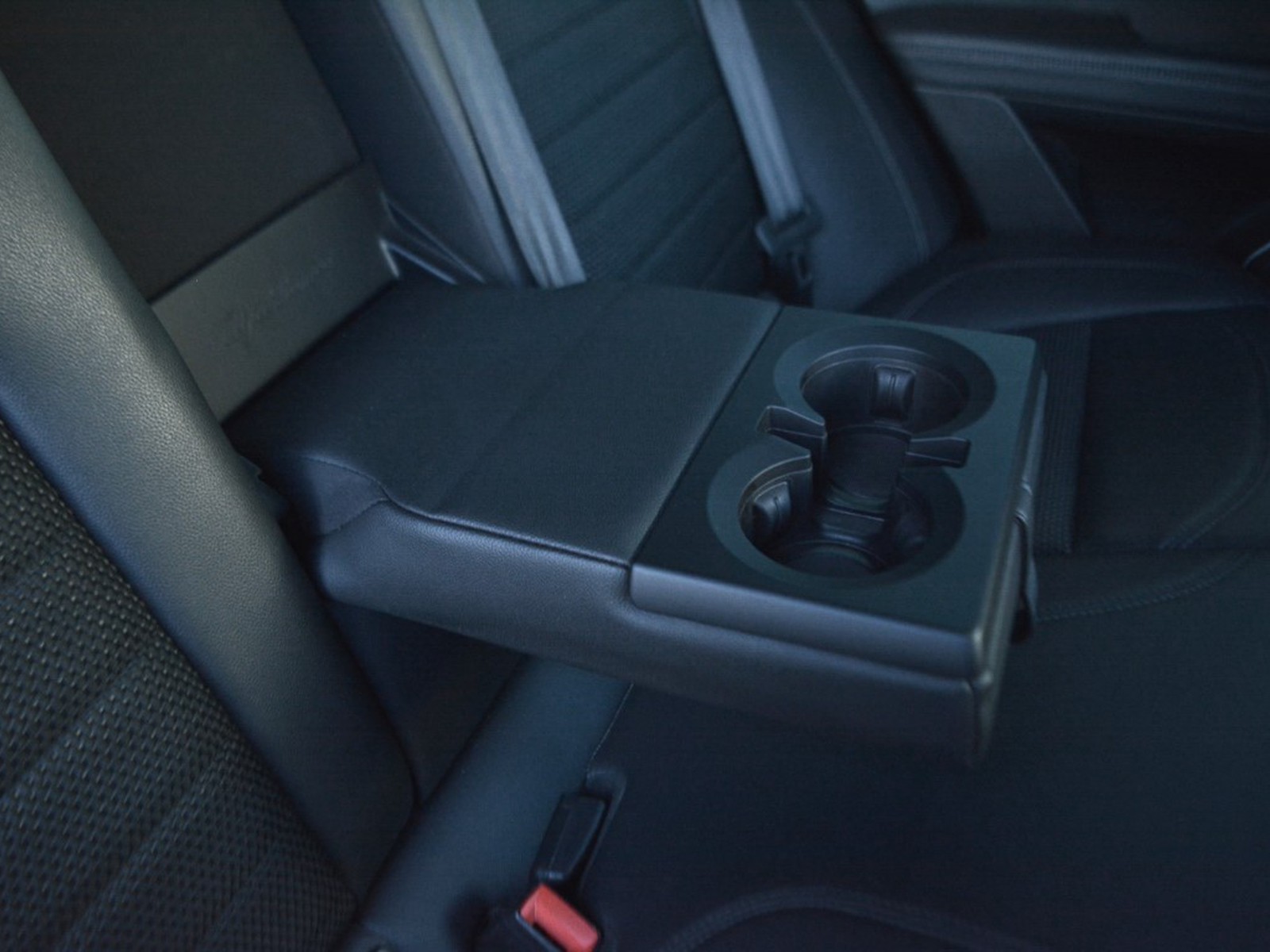 6 - Alfa Romeo Stelvio 2.2 turbo 190cv sprint q4 at8