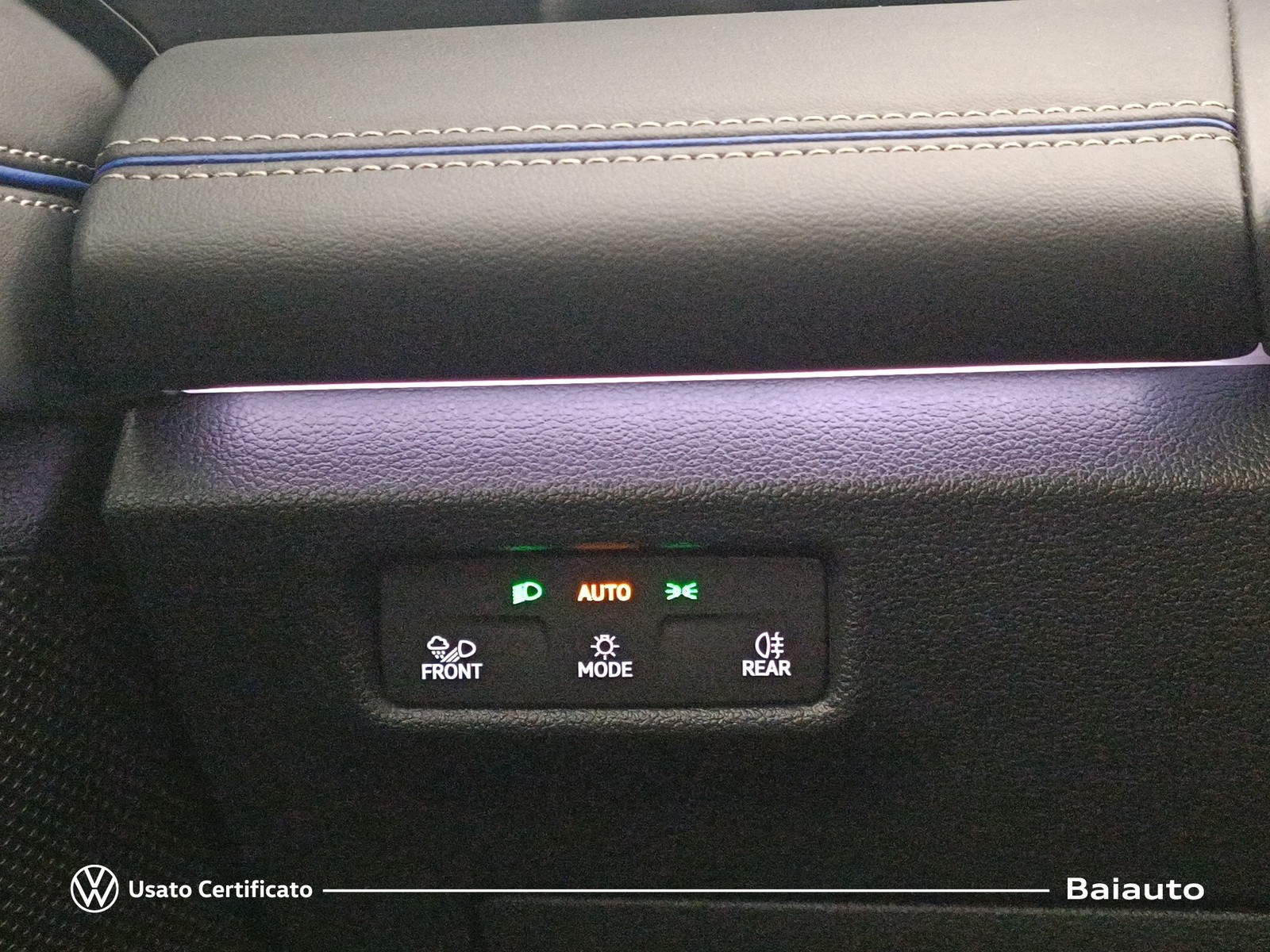 18 - Volkswagen Tiguan 2.0 tdi scr 150cv r-line dsg