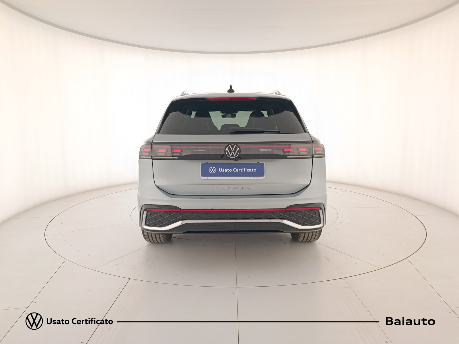 5 - Volkswagen Tiguan 2.0 tdi scr 150cv r-line dsg