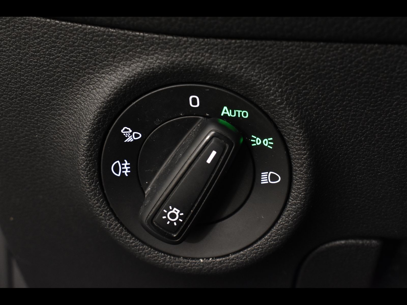 18 - Skoda Kodiaq 1.5 tsi act sportline dsg