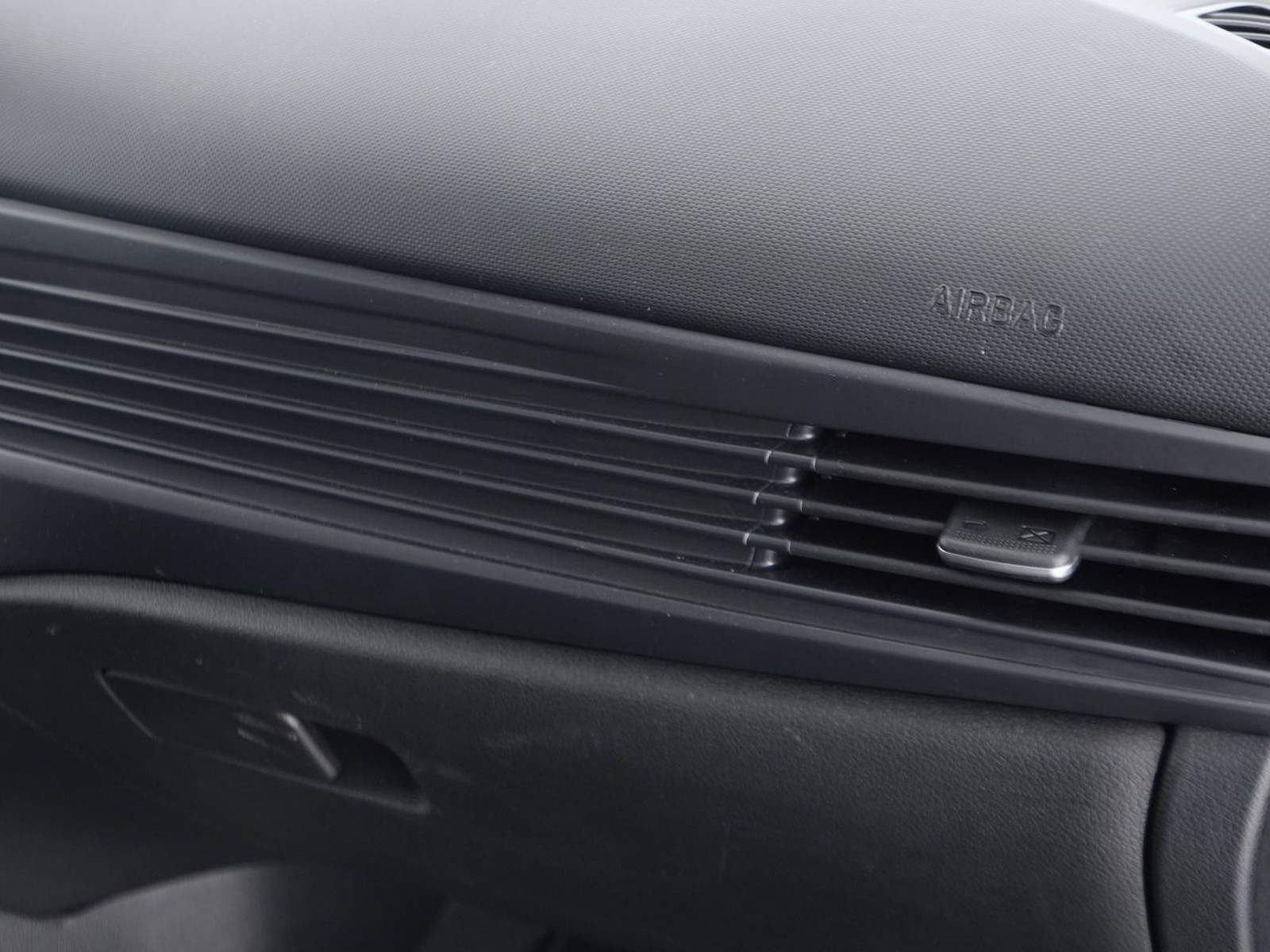 18 - Hyundai Bayon 1.2 mpi xclass