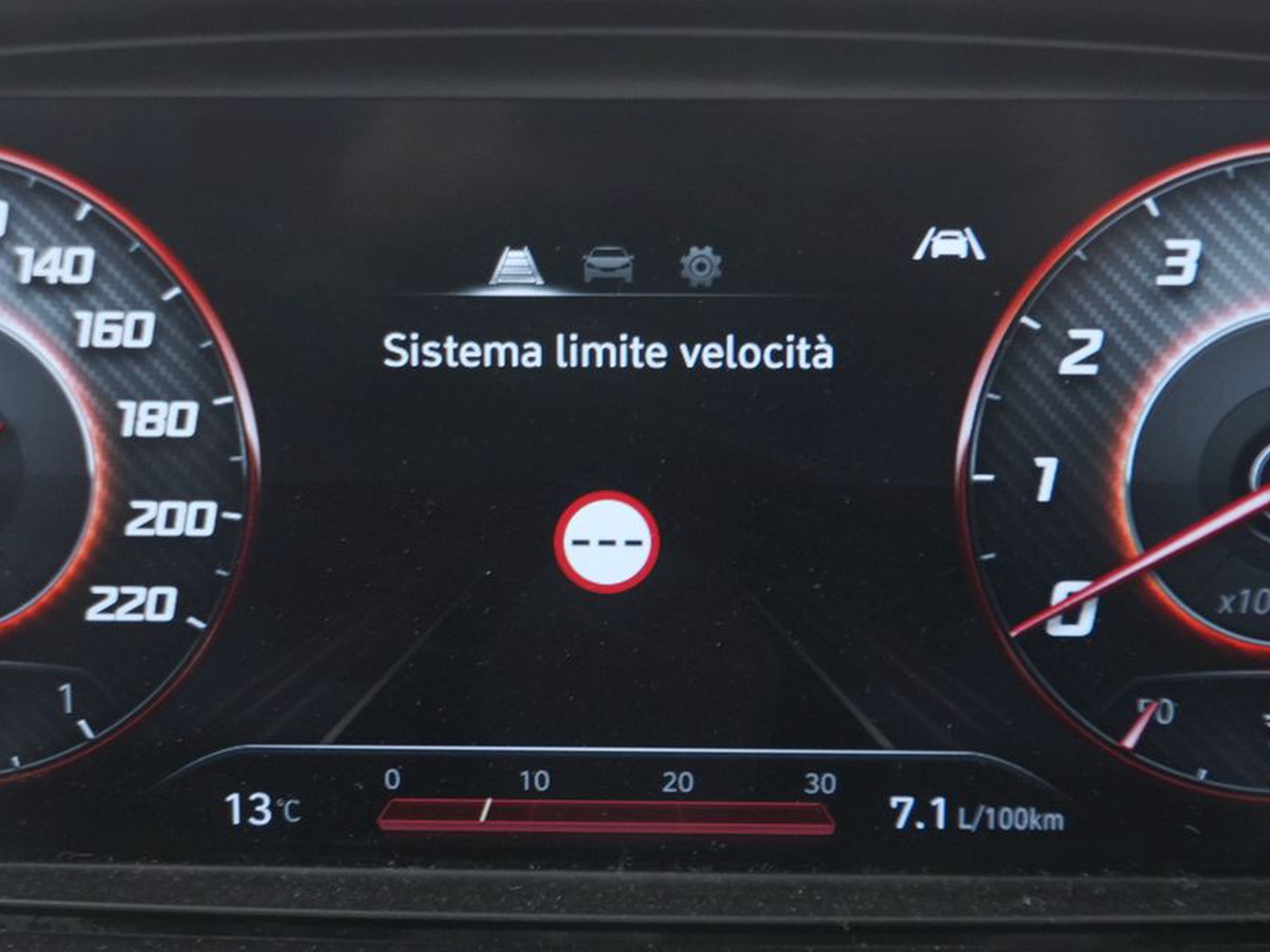 27 - Hyundai Bayon 1.2 mpi xclass