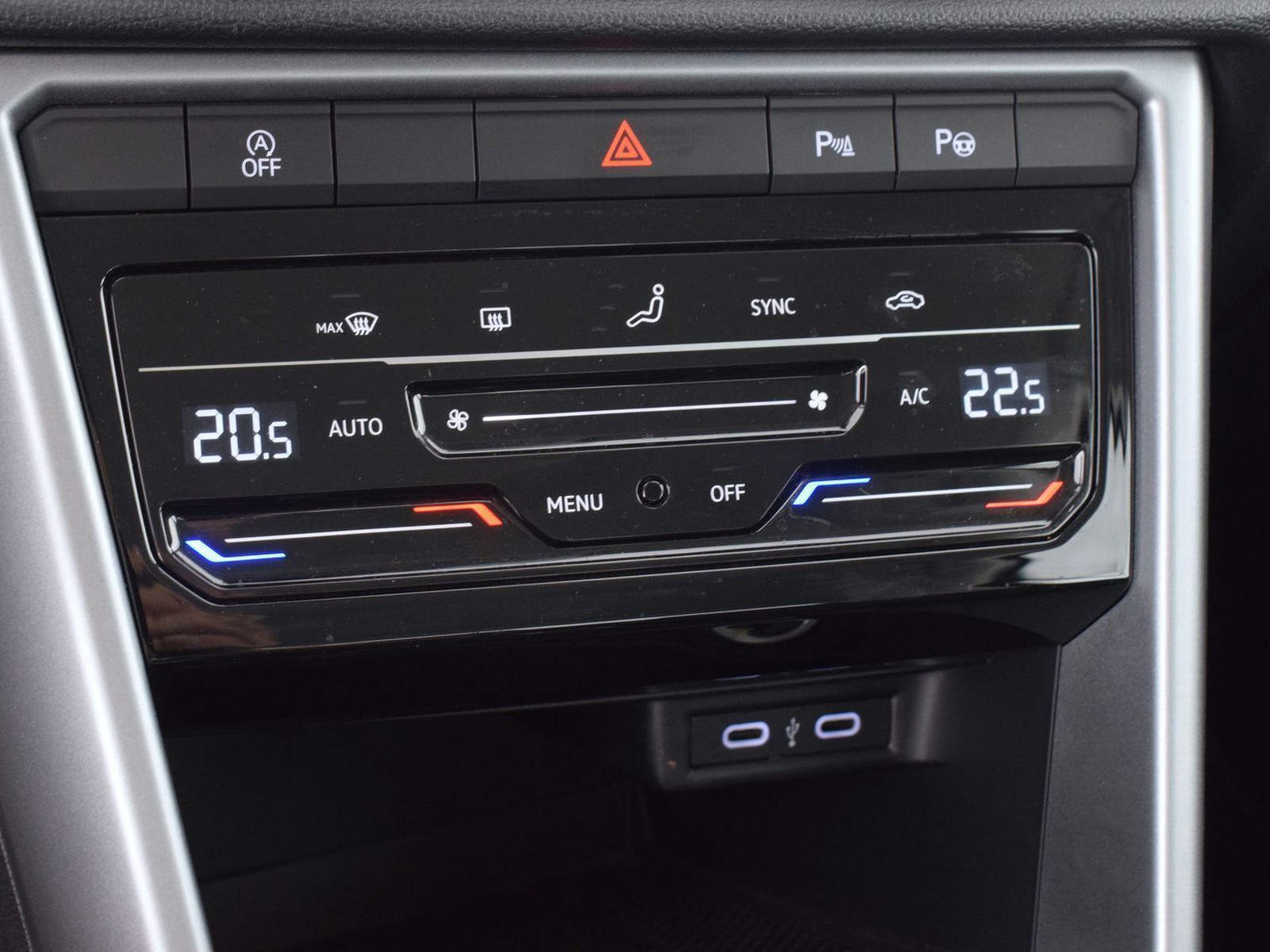 23 - Volkswagen T-Roc 2.0 tdi scr 115cv life