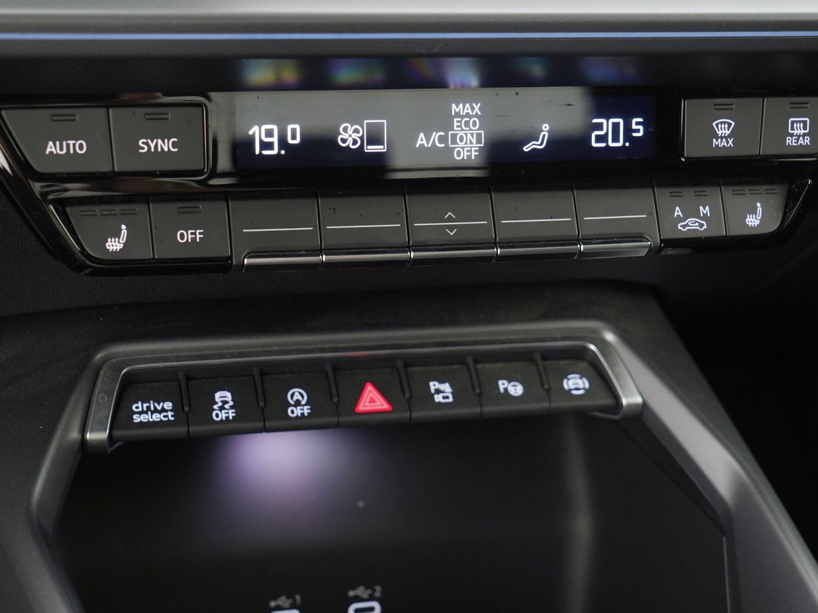 5 - Audi A3 sportback 2.0 tdi 150cv s line edition s tronic