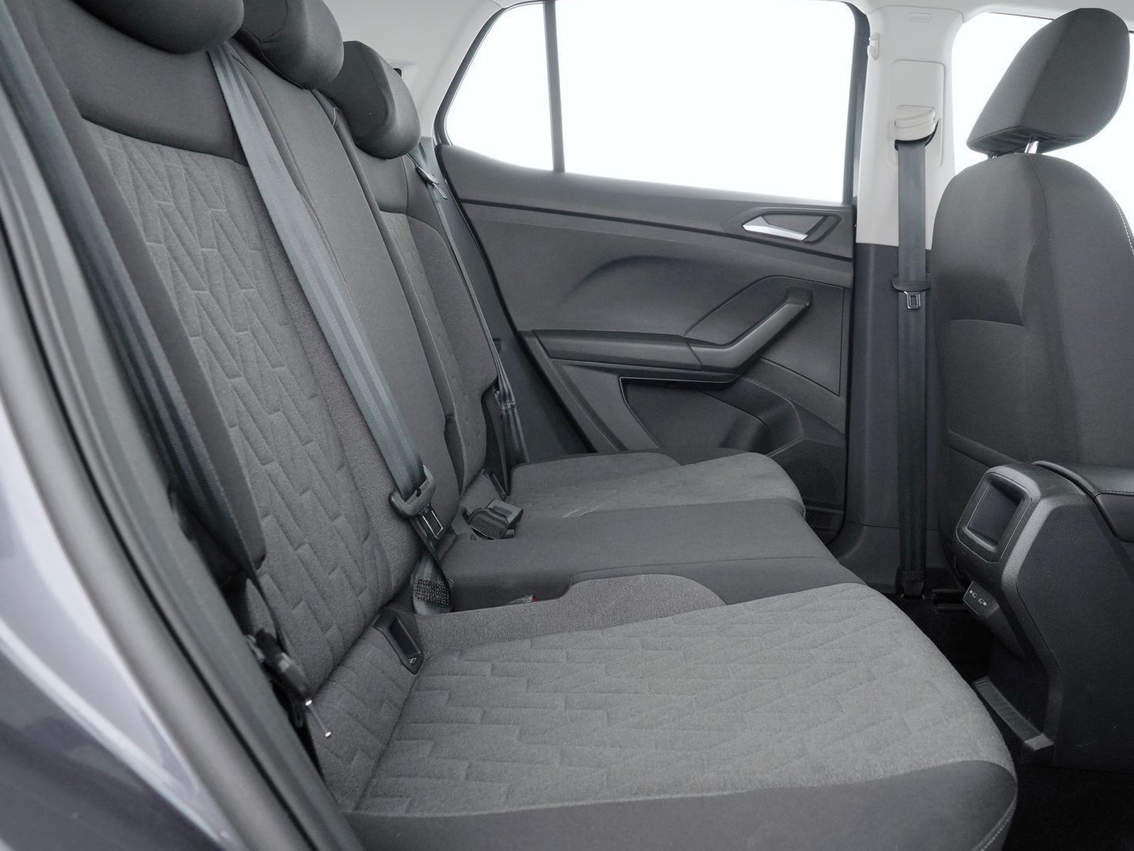 9 - Volkswagen T-Cross 1.0 tsi 115cv life dsg