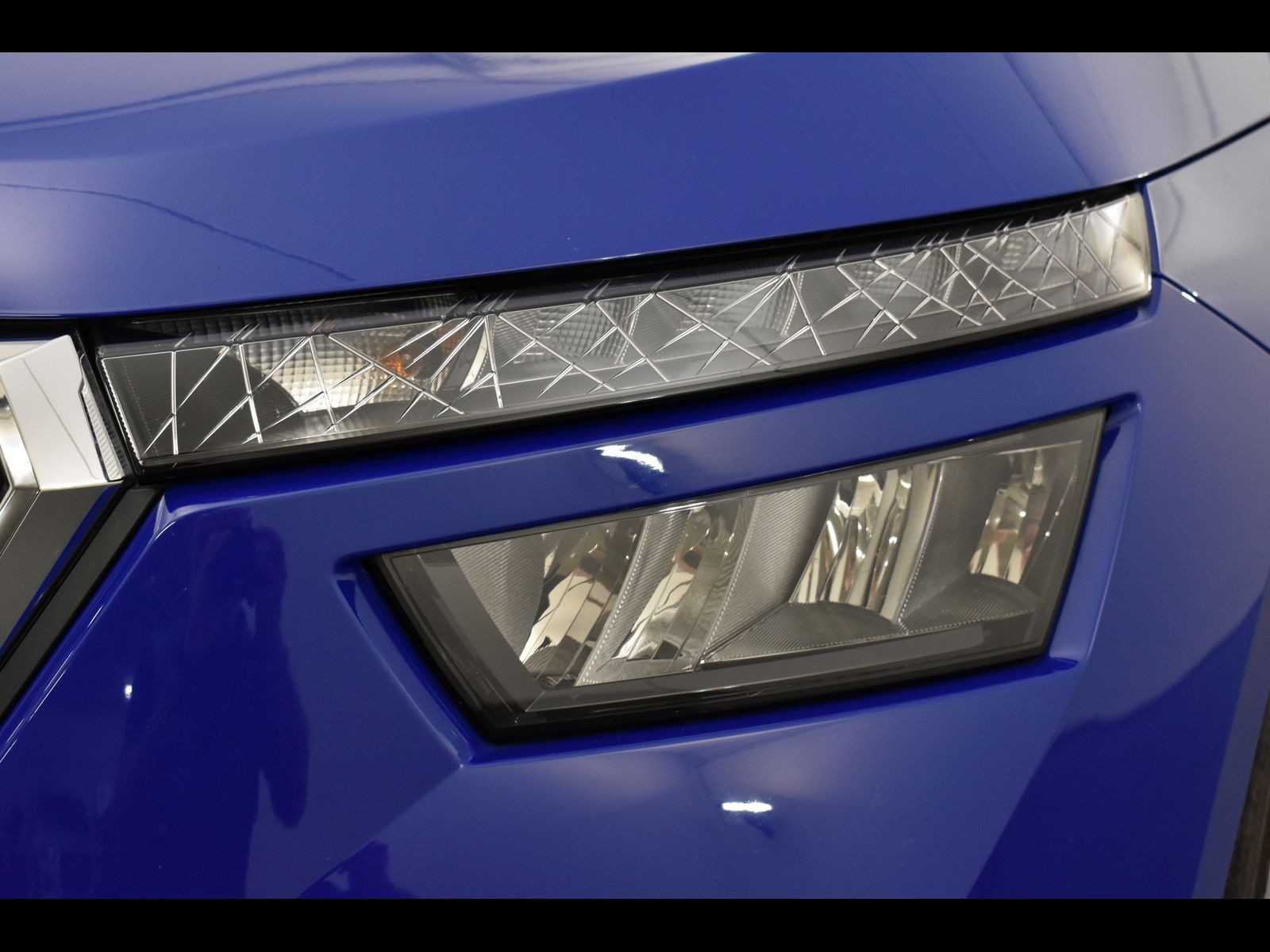 14 - Skoda Kamiq 1.0 tsi 95cv ambition