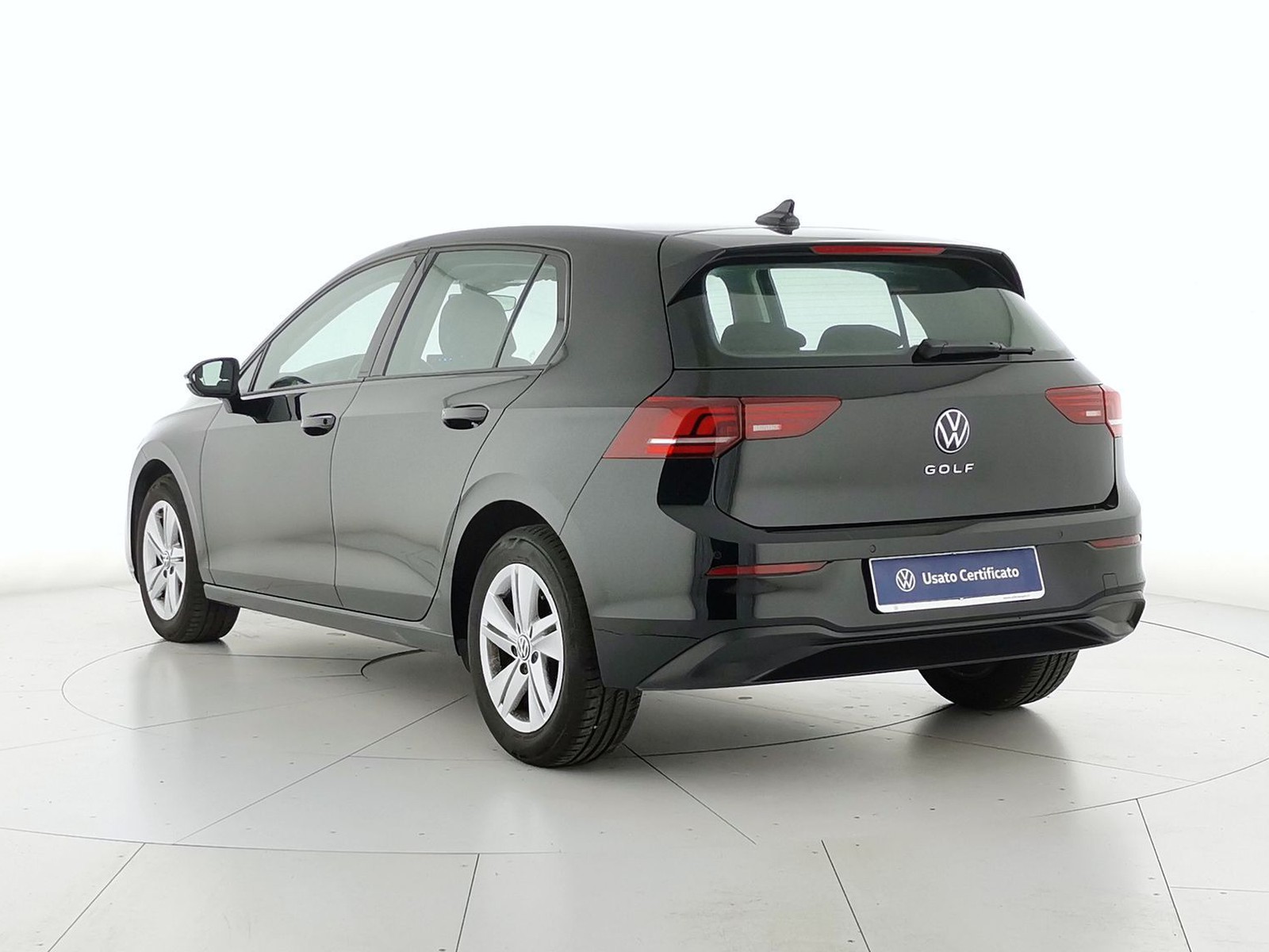 4 - Volkswagen Golf 2.0 tdi scr 115cv life