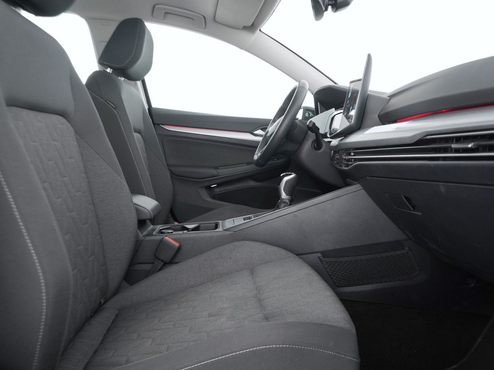 8 - Volkswagen Golf 2.0 tdi scr 115cv life