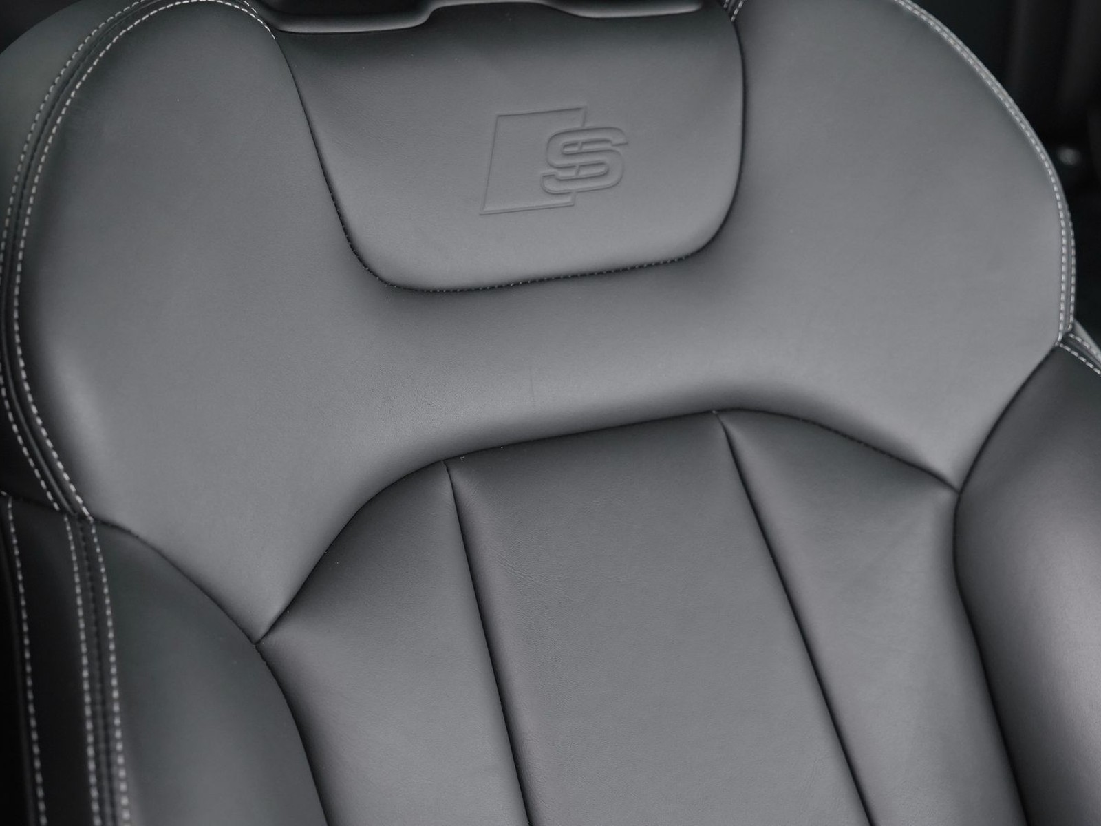 23 - Audi Q7 3.0 v6 tdi mhev 286cv s line edition quattro tiptronic 7p.ti