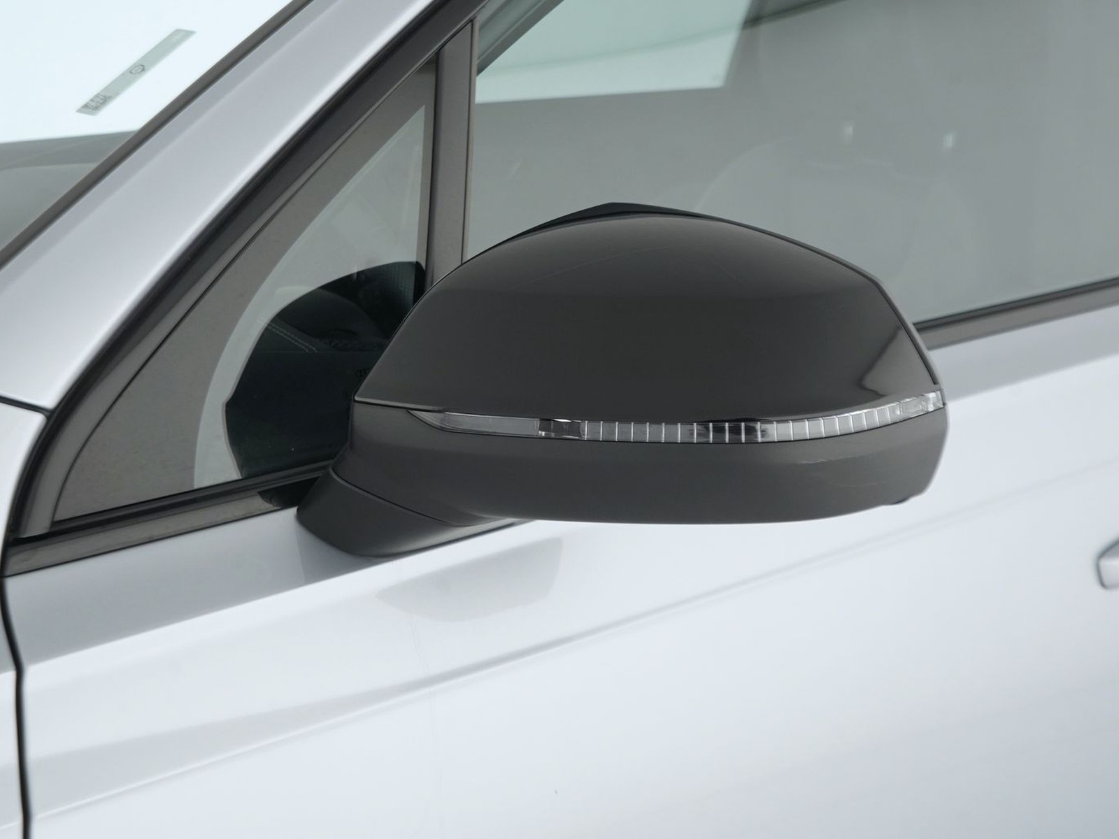 46 - Audi Q7 3.0 v6 tdi mhev 286cv s line edition quattro tiptronic 7p.ti