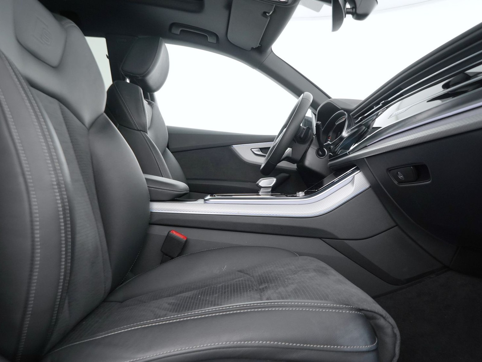 15 - Audi Q8 3.0 v6 tdi mhev 286cv s line edition quattro