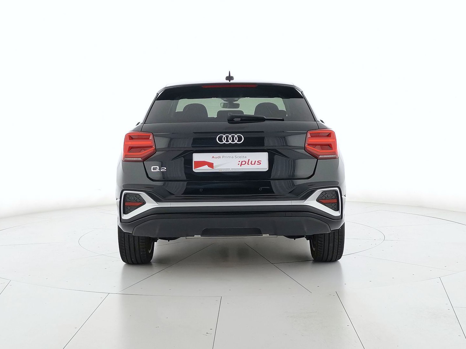 15 - Audi Q2 35 1.5 tfsi s line edition s tronic
