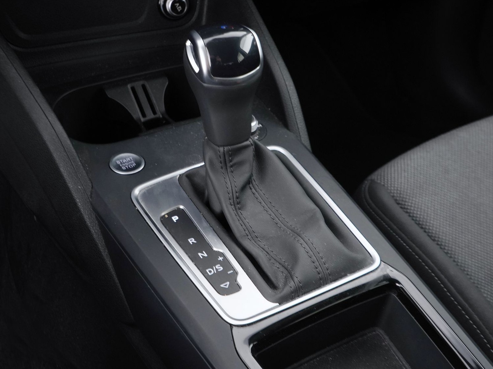 22 - Audi Q2 35 1.5 tfsi s line edition s tronic