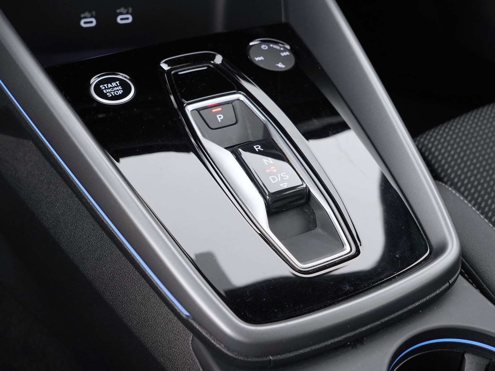 22 - Audi A3 sportback 2.0 tdi 150cv s line edition s tronic