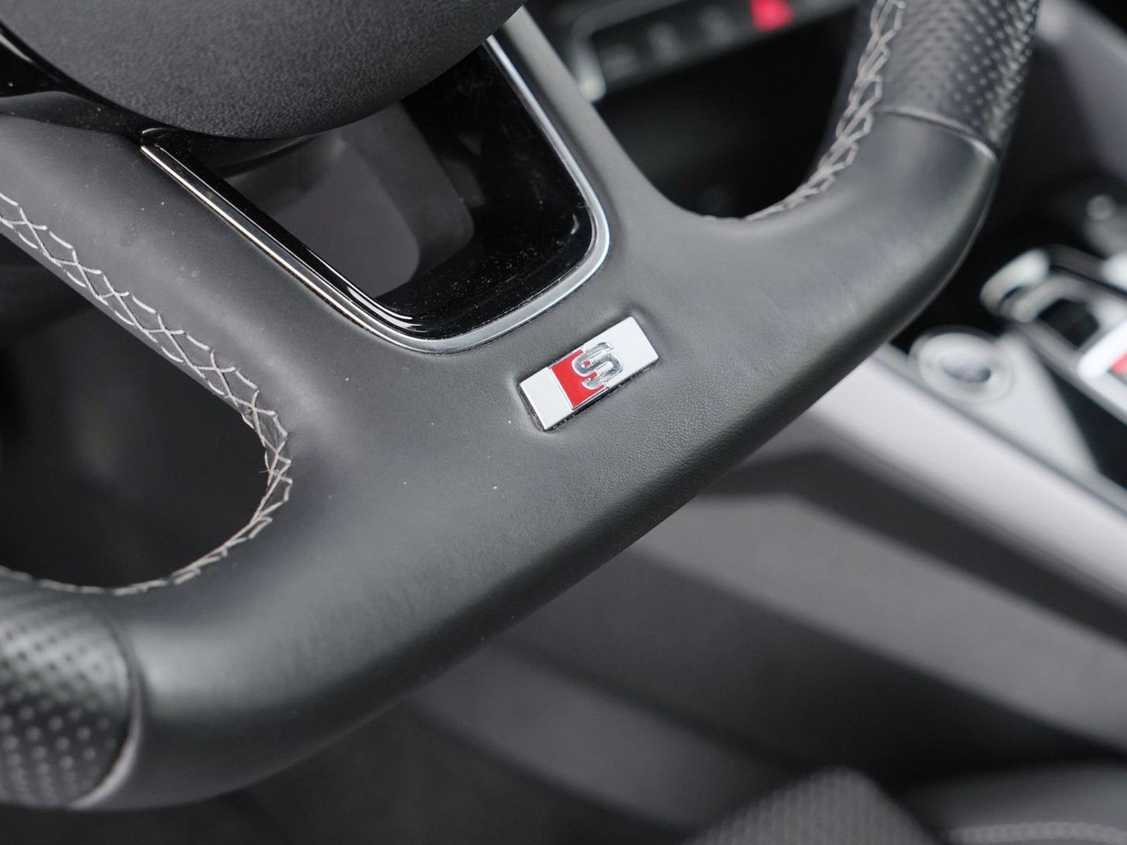 27 - Audi A3 sportback 2.0 tdi 150cv s line edition s tronic